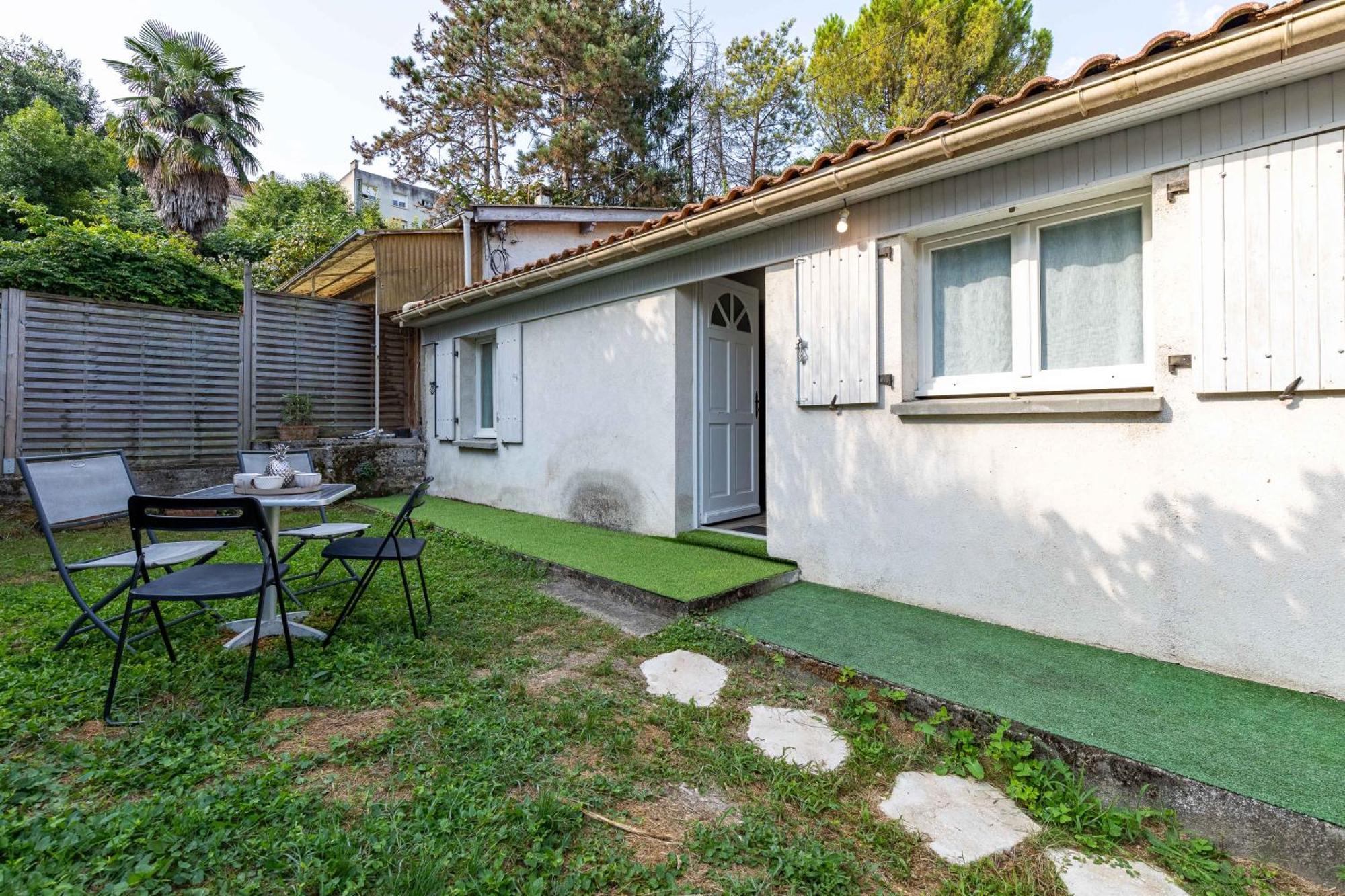 M2 Sweet Homes Angouleme I Secteur Gare Sncf I Maison 1 Chambre Exterieur Prive Au Calme - Animaux Acceptes المظهر الخارجي الصورة